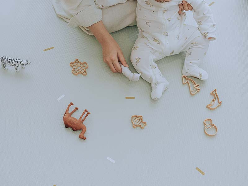 Woodland Playmat Large Sage Green & Playpen Pearl White Bundle