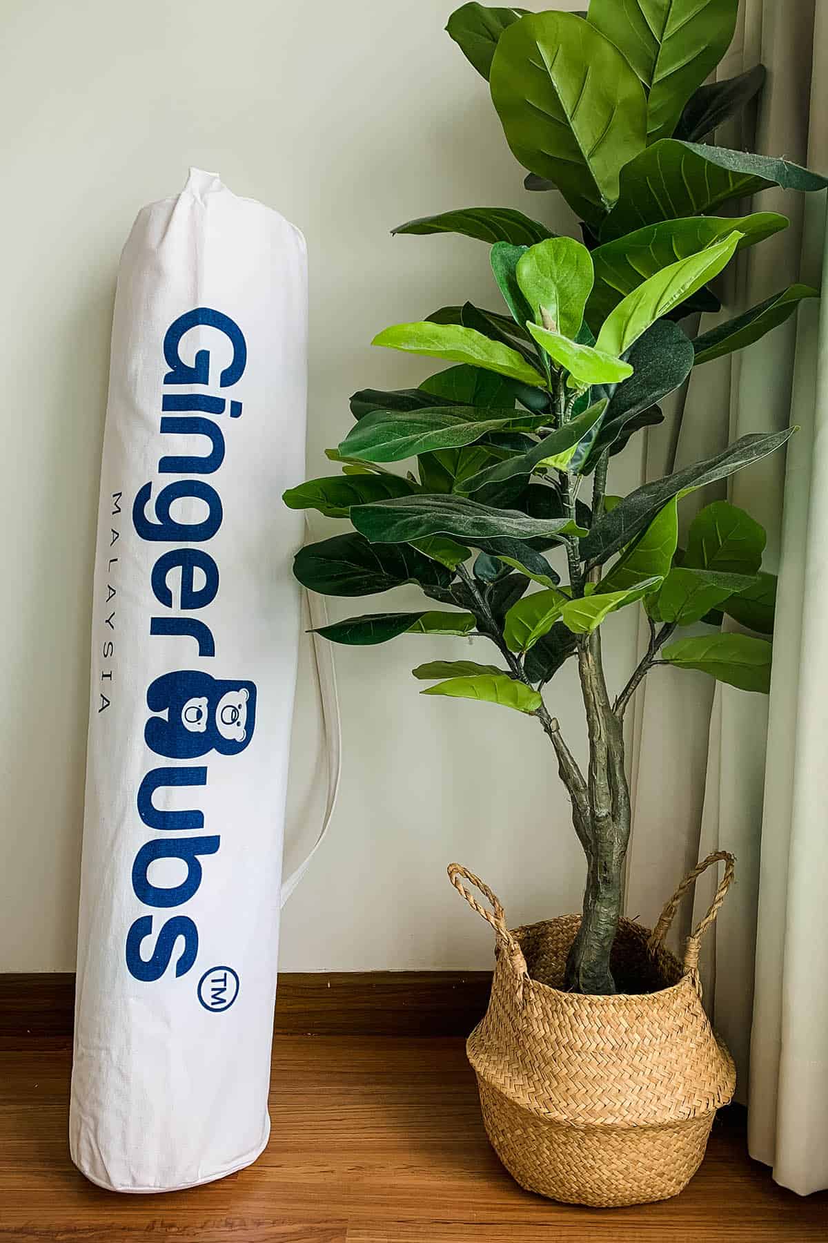 GingerBubs Medium Play Mat Bag