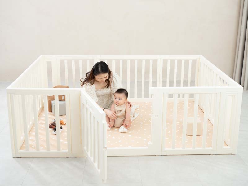 Playpen Pearl White